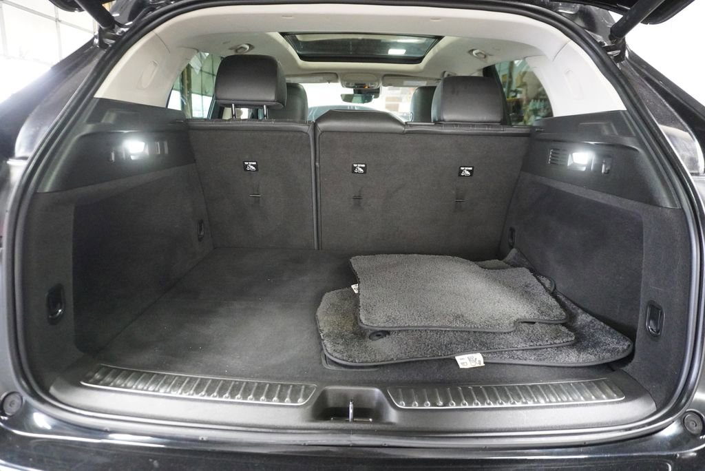 Used 2021 Buick Envision Avenir w/ Technology Package II image 6