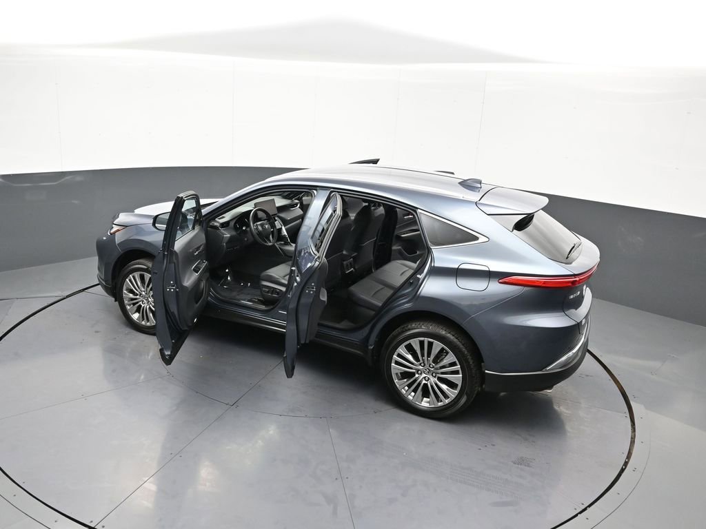 Certified 2024 Toyota Venza Limited image 43