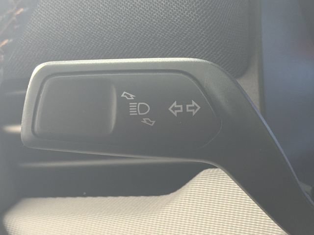 Used 2026 Ford Explorer Active RWD image 14
