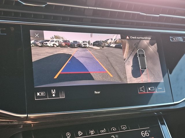 Used 2019 Audi Q8 Premium Plus w/ Premium Plus AWD/4WD image 24