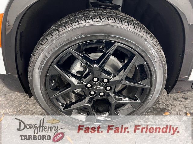New 2026 Chevrolet Traverse RS w/ LPO, Floor Liner Package FWD image 20