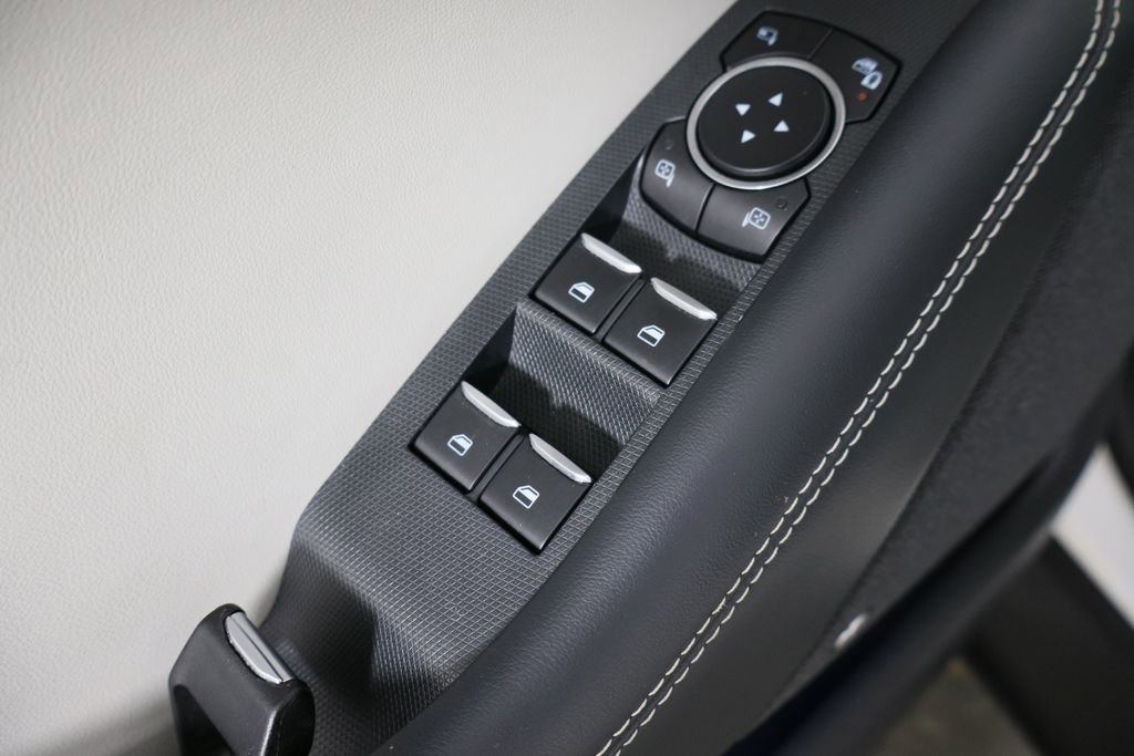 Used 2021 Ford Mustang Mach-E Premium image 22