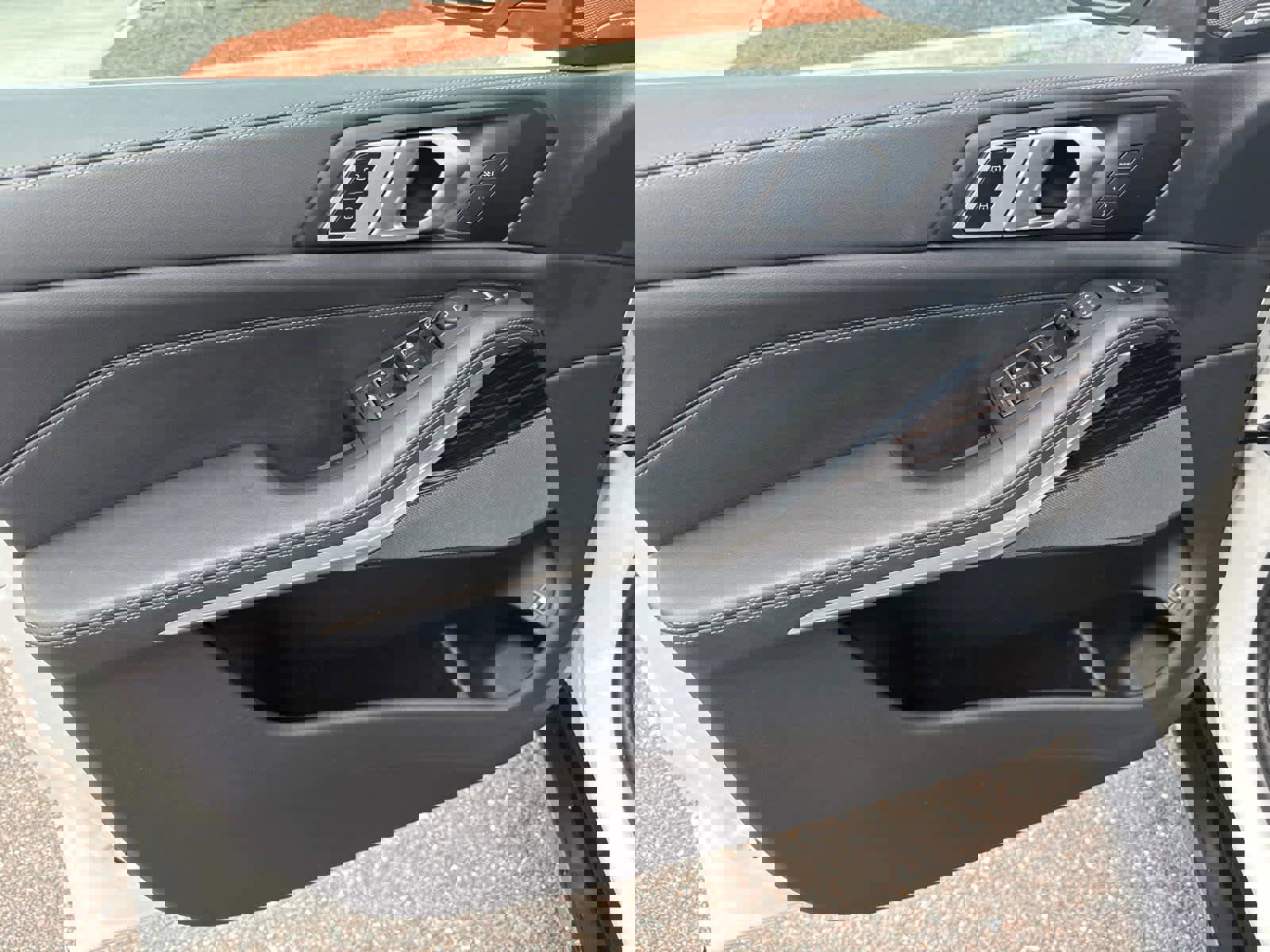 Certified 2025 BMW X5 xDrive50e image 16