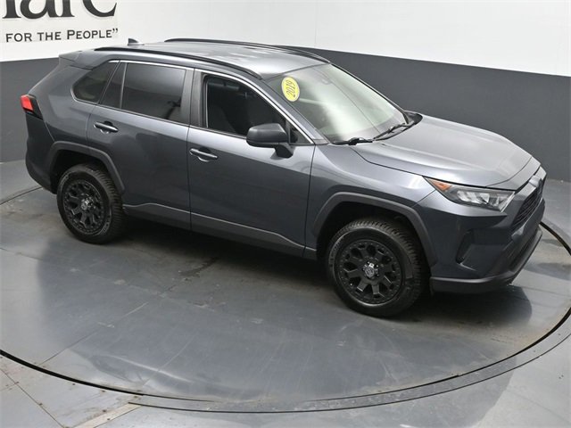 Used 2019 Toyota RAV4 LE image 37