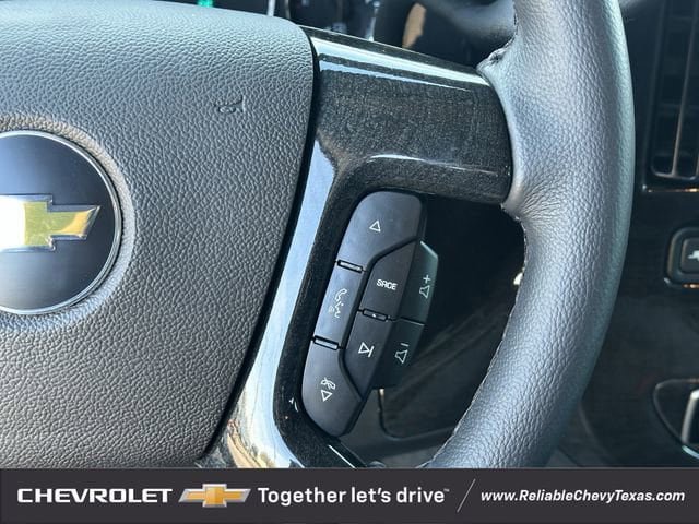 New 2025 Chevrolet Express 2500 Extended w/ Driver Convenience Package image 20