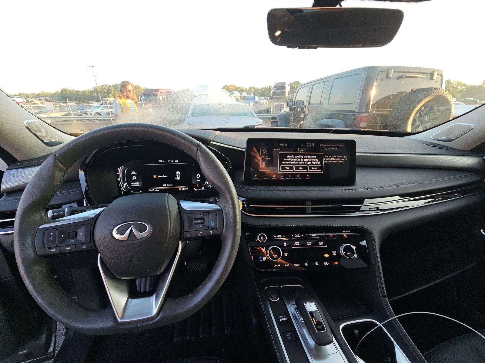 Certified 2025 INFINITI QX60 Luxe image 12