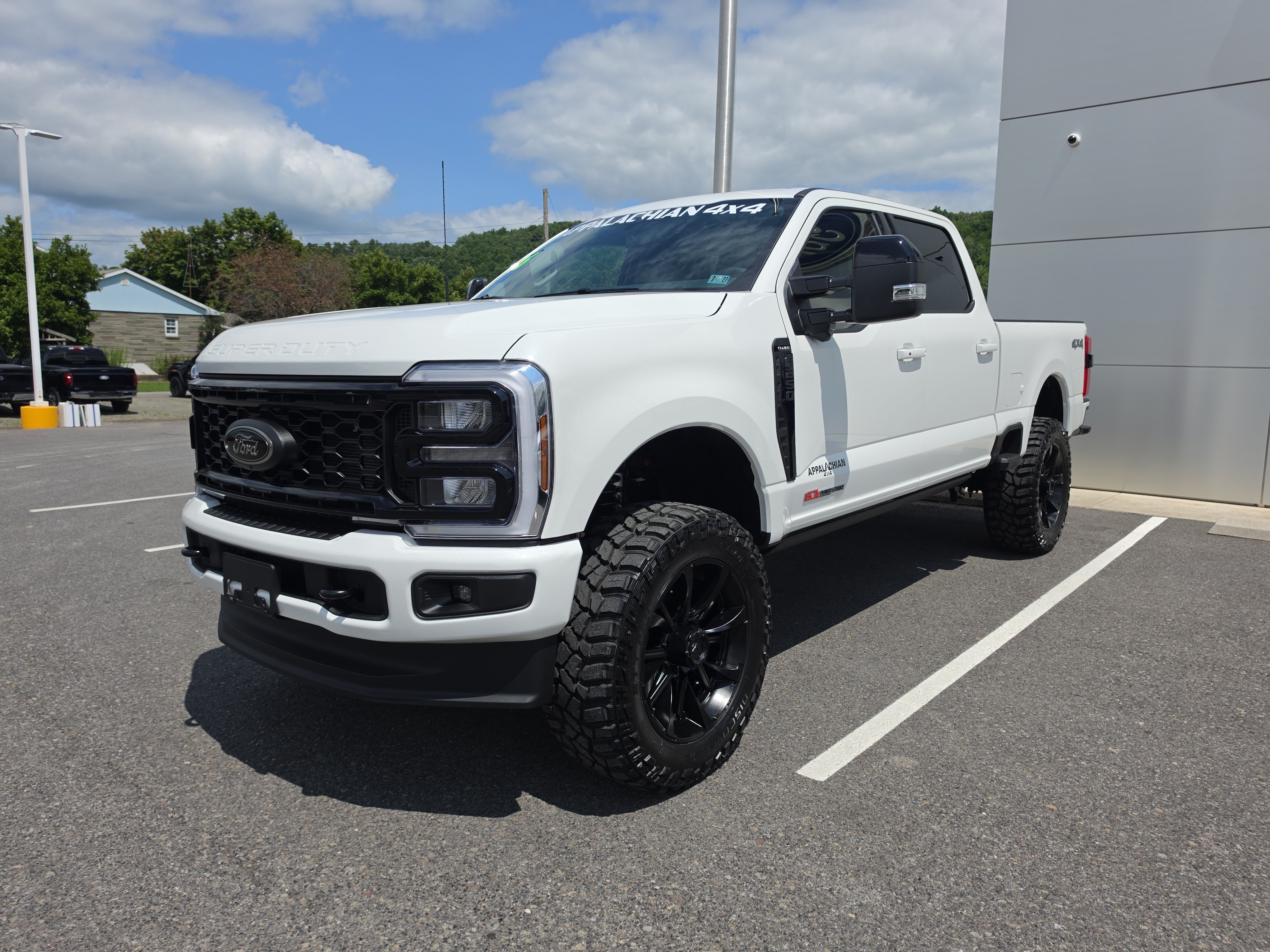 New 2026 Ford F250 Lariat w/ Black Appearance Package AWD/4WD image 8