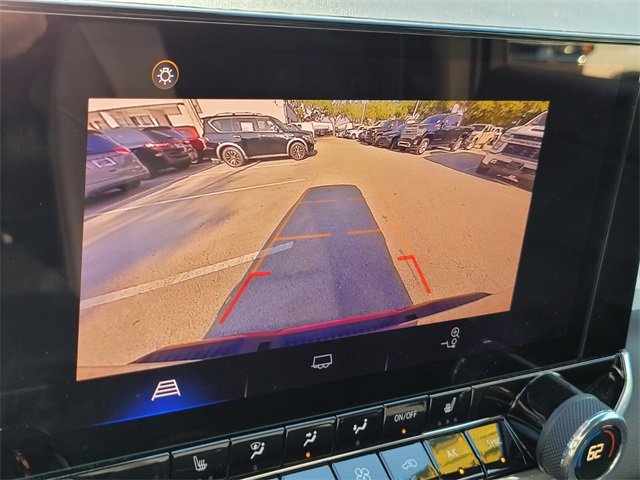 Used 2024 Chevrolet Colorado LT w/ LT Convenience Package III image 31