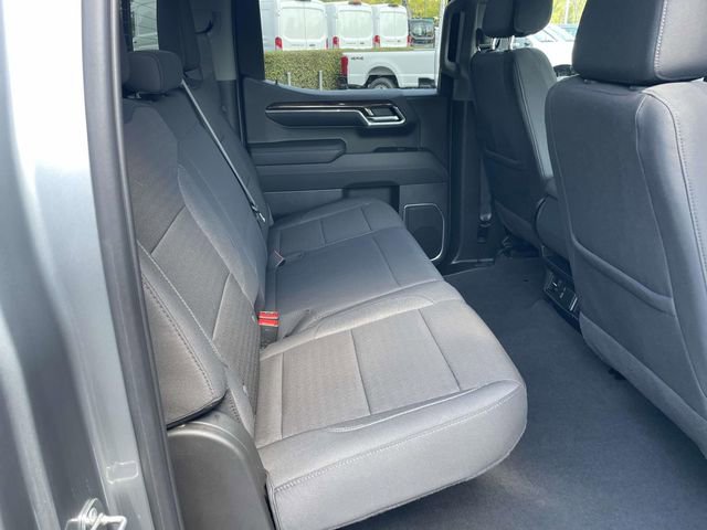 Used 2024 GMC Sierra 1500 SLE w/ Preferred Package image 26