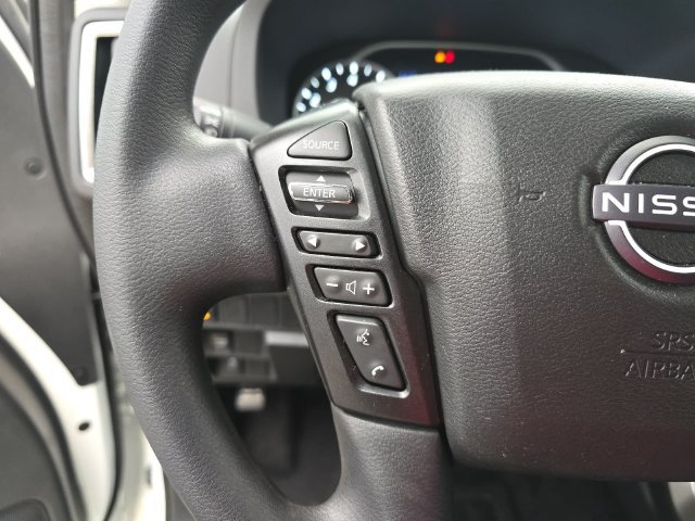 Used 2025 Nissan Frontier SV RWD image 15