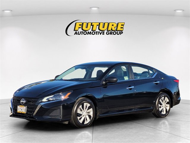 Certified 2025 Nissan Altima 2.5 S image 5