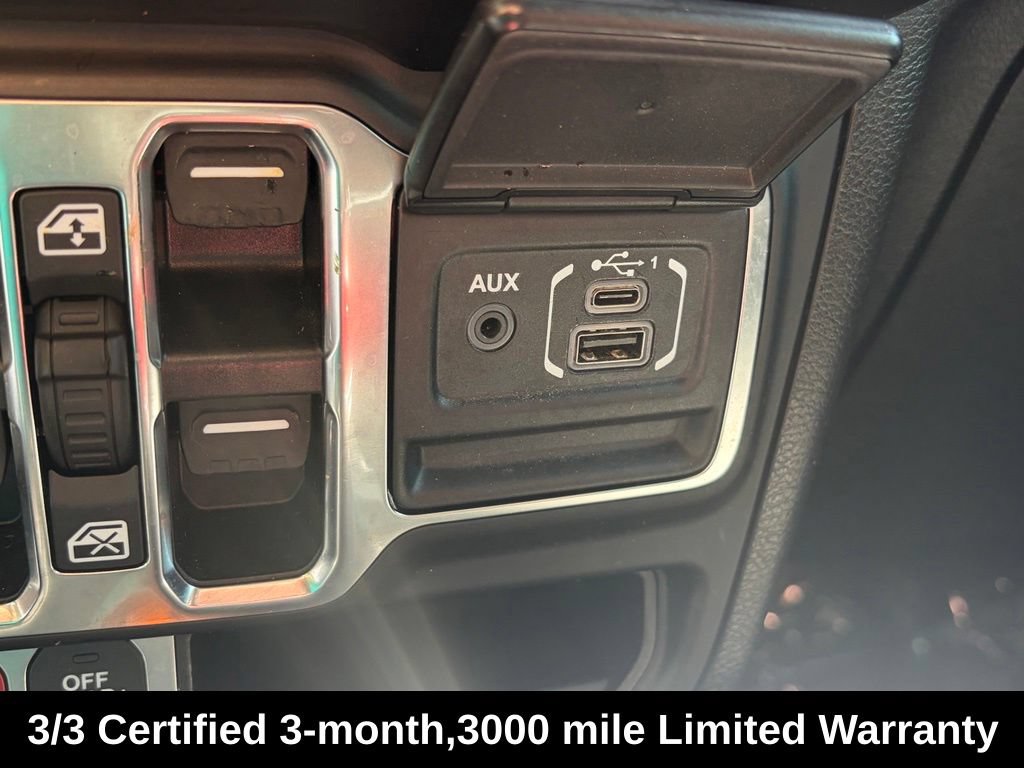 Used 2022 Jeep Gladiator Rubicon w/ LED Lighting Group AWD/4WD image 21