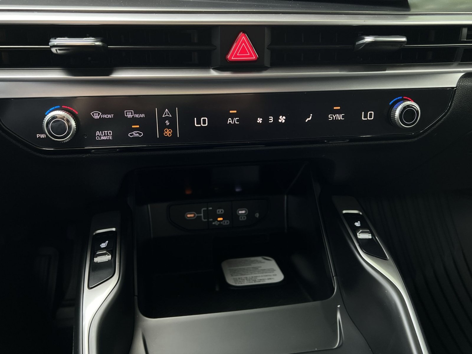 New 2026 Kia Sorento S FWD image 31