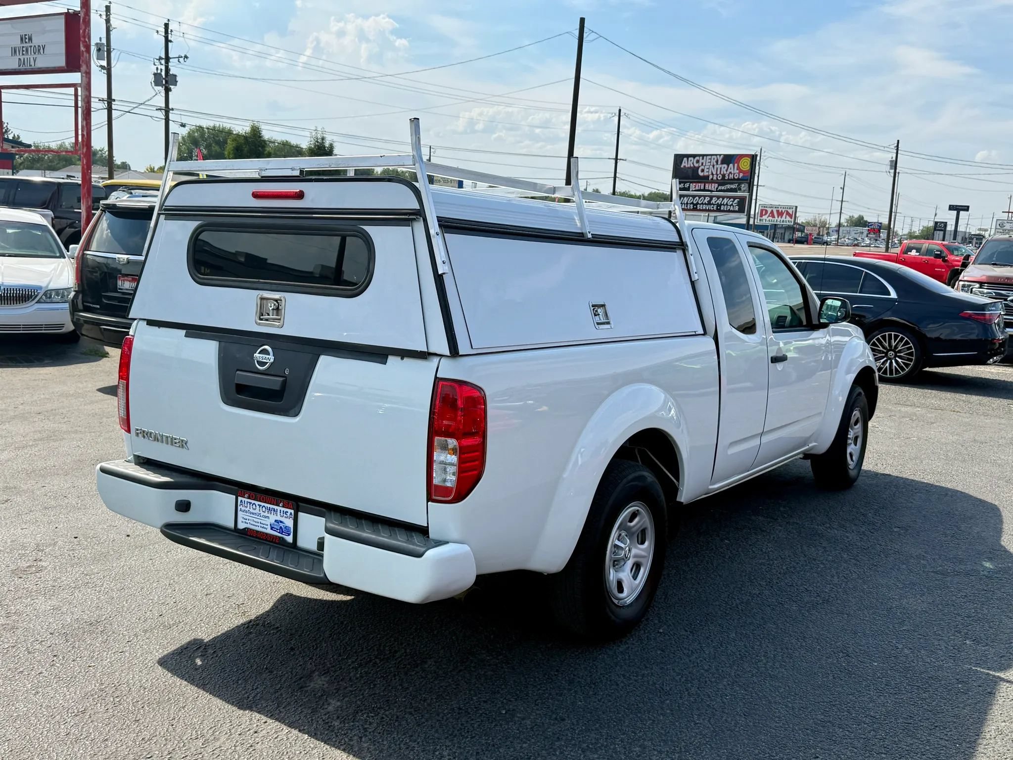 Used 2017 Nissan Frontier S RWD image 5
