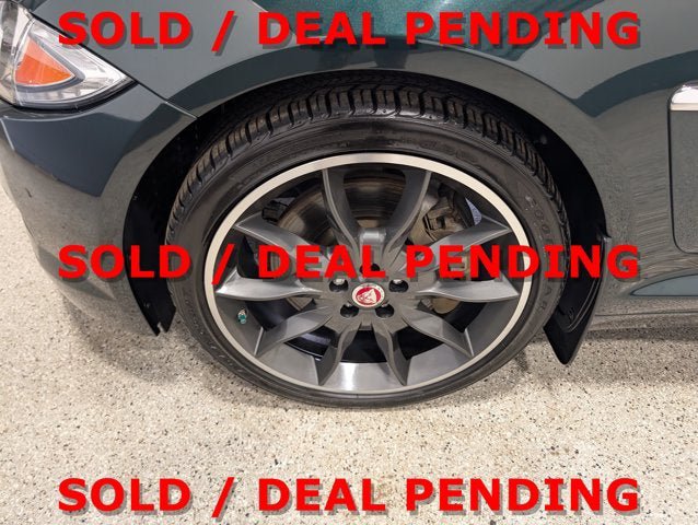 Used 2015 Jaguar XF Sport AWD/4WD image 9