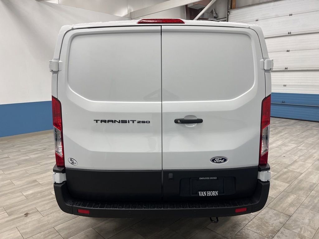 New 2026 Ford Transit 250 Low Roof RWD image 17