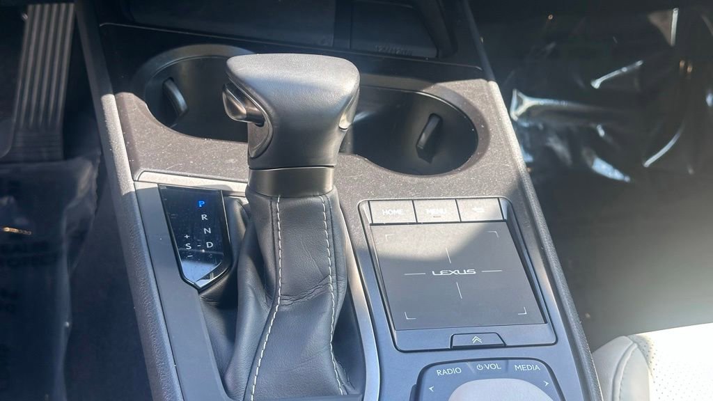 Used 2021 Lexus UX 250h w/ Premium Package AWD/4WD image 16
