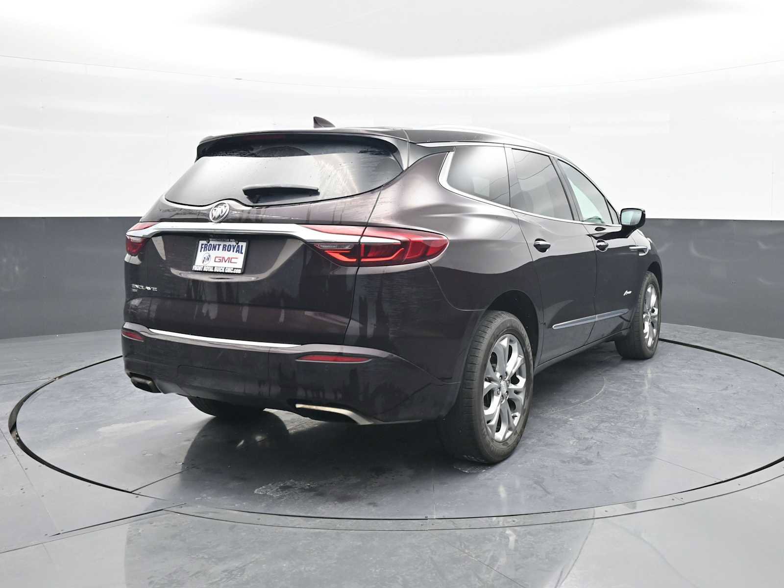 Used 2021 Buick Enclave Avenir w/ Avenir Technology Package image 7