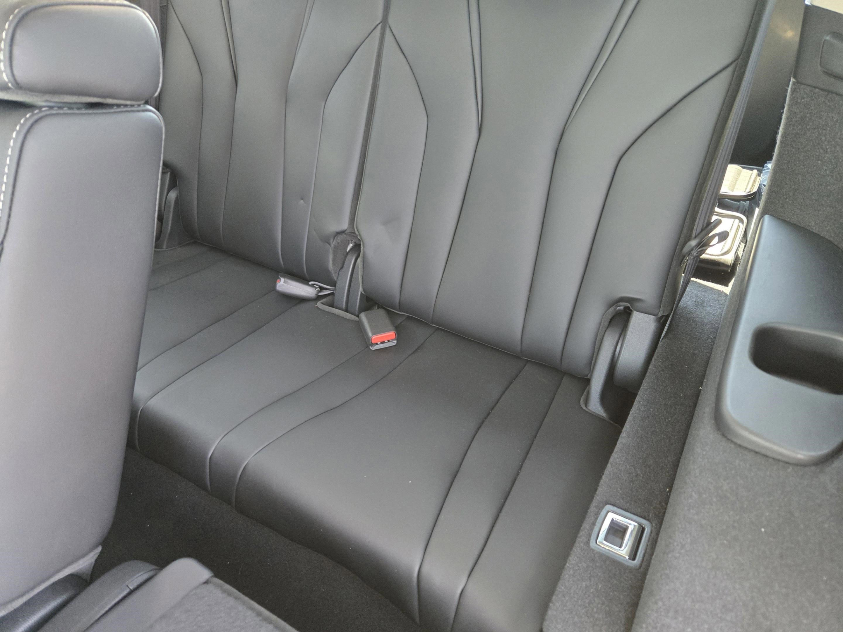 Certified 2026 Acura MDX FWD w/ Technology Package image 25