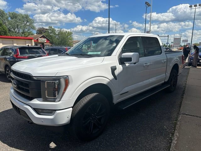 Used 2021 Ford F150 Lariat w/ Equipment Group 502A High AWD/4WD image 3