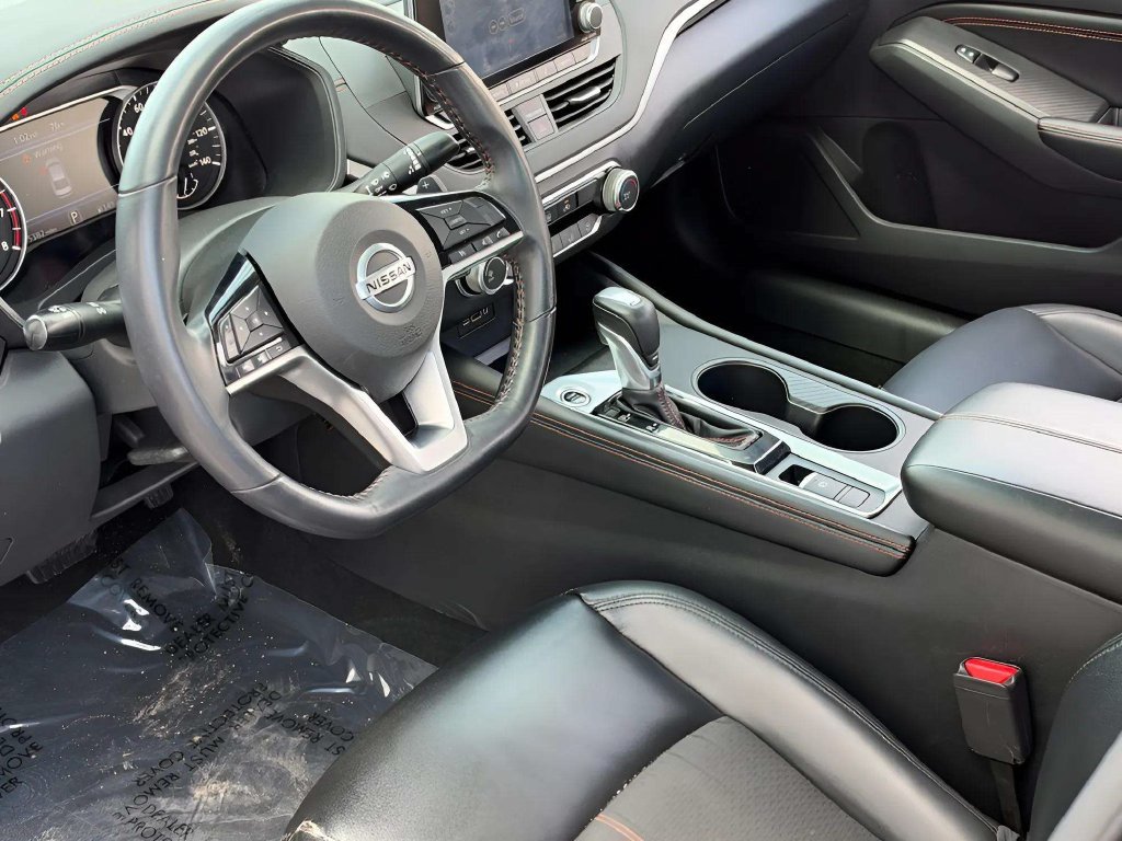 Used 2021 Nissan Altima 2.5 SR AWD/4WD image 8