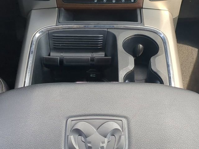 Used 2016 RAM 1500 Laramie w/ Convenience Group AWD/4WD image 30