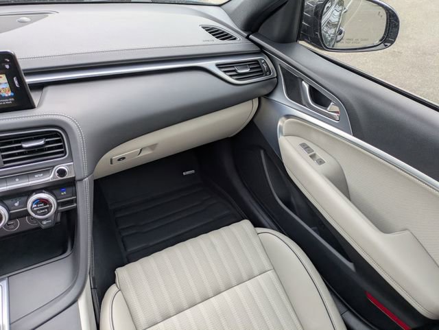 Used 2023 Genesis G70 3.3T image 16