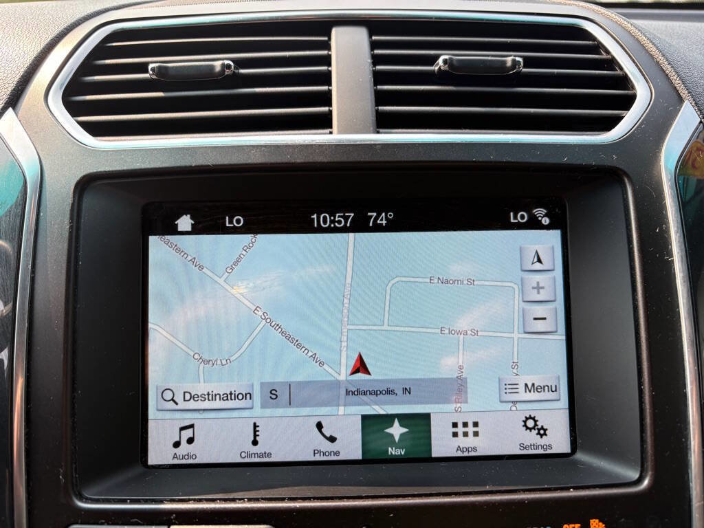 Used 2017 Ford Explorer Limited image 20