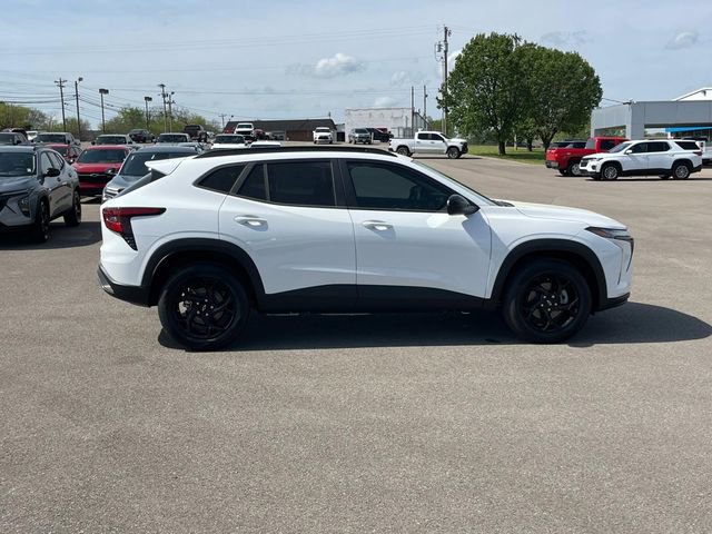 New 2026 Chevrolet Trax LT video 3