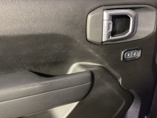 Used 2025 Jeep Gladiator Sport image 28