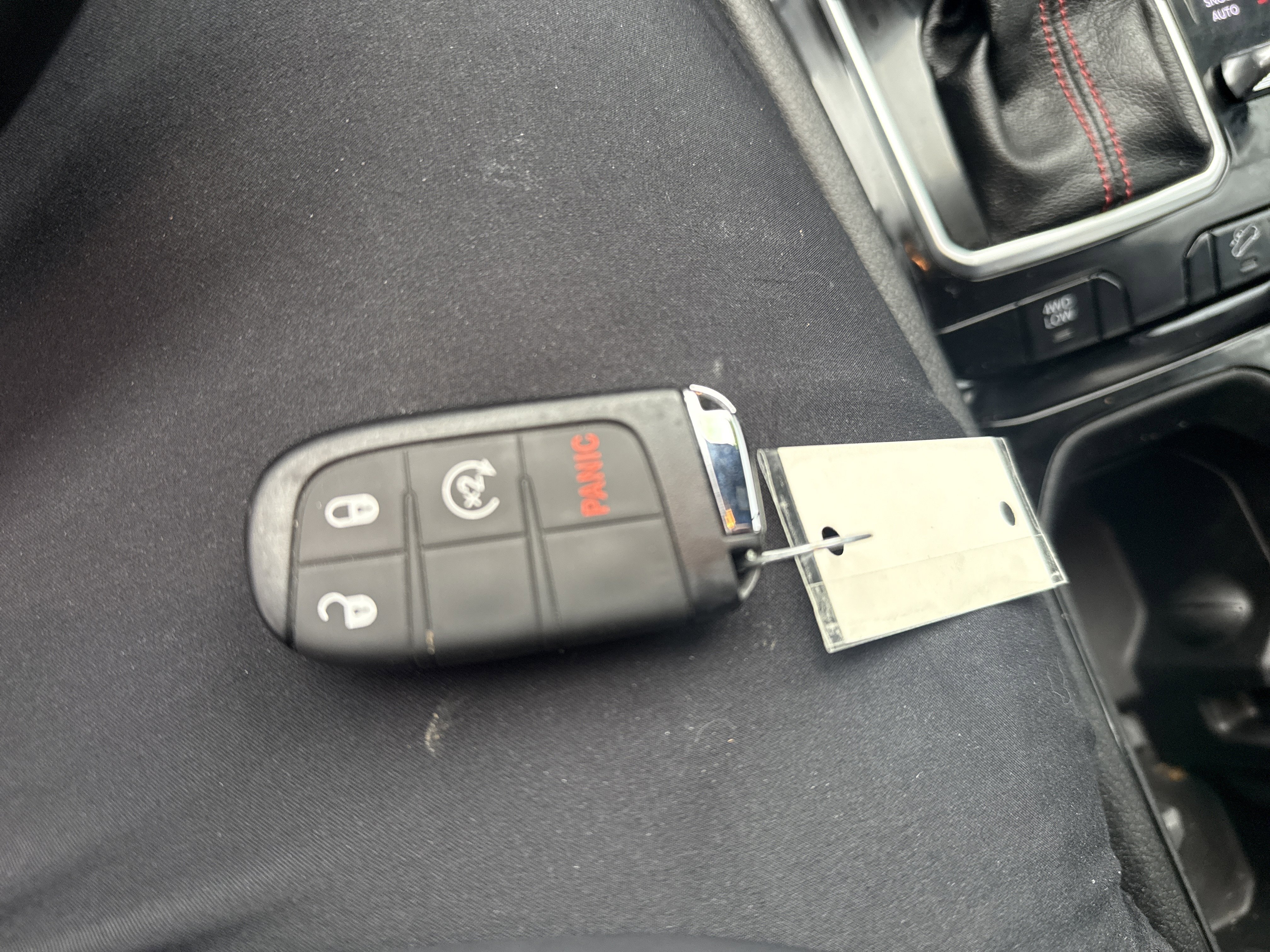 Used 2023 Jeep Compass Trailhawk w/ Trailhawk Convenience Group image 29