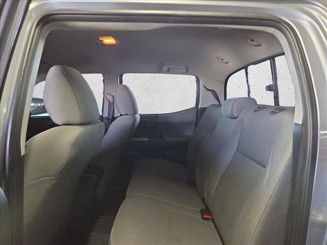 Used 2017 Toyota Tacoma SR5 w/ Tow Package AWD/4WD image 16