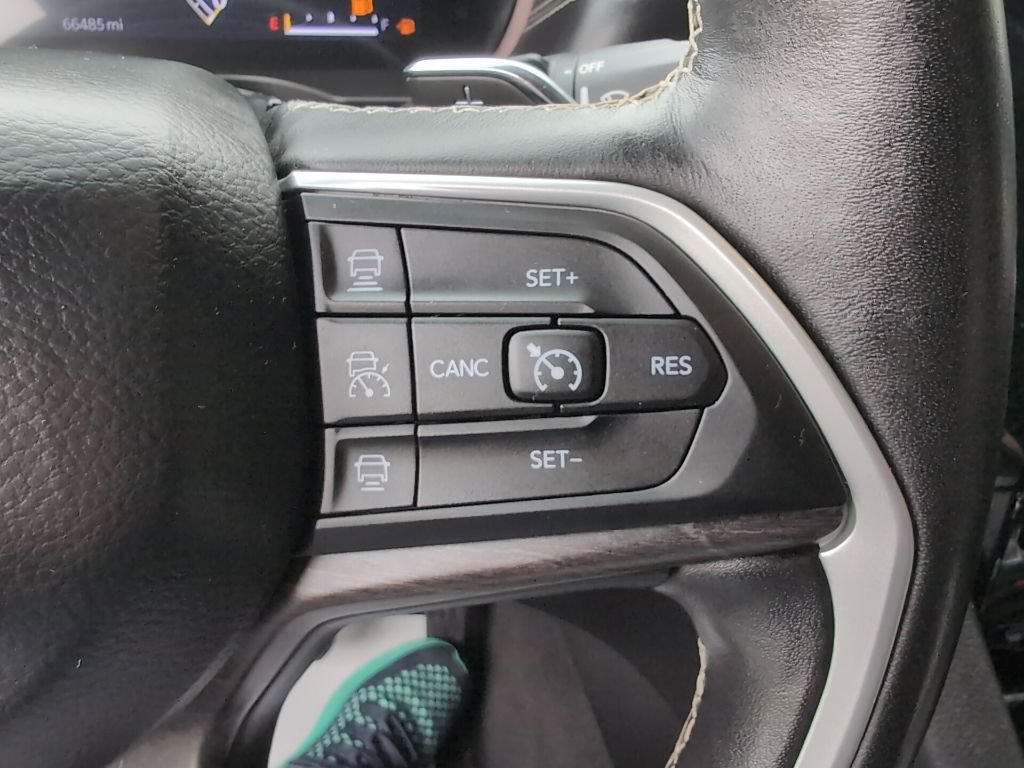 Used 2021 Jeep Grand Cherokee L Limited AWD/4WD image 20