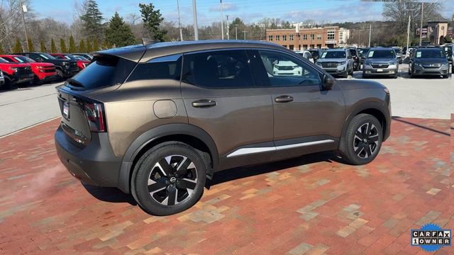 Used 2025 Nissan Kicks SR w/ Interior Electronics Package image 3