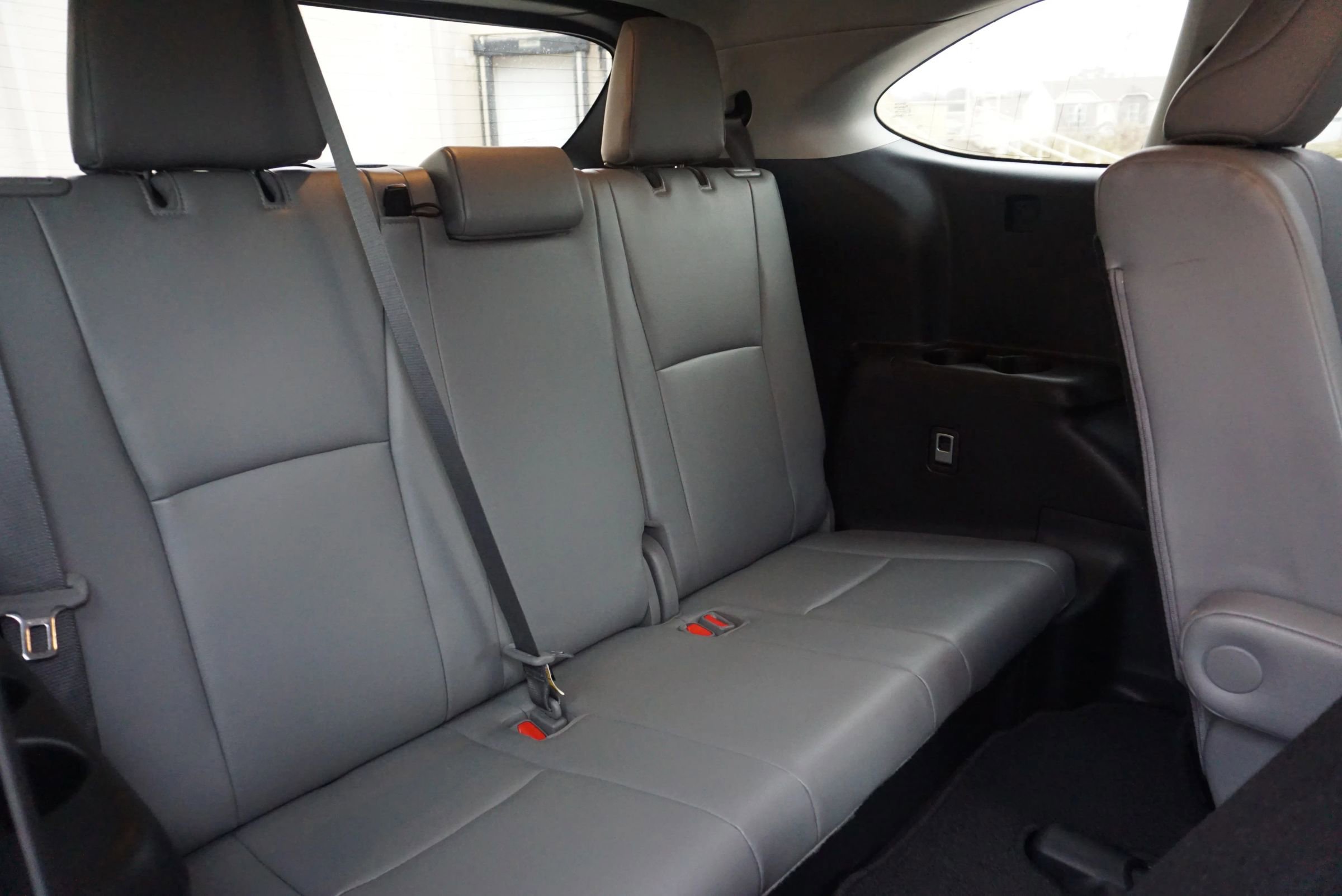 Used 2021 Toyota Highlander XLE image 23