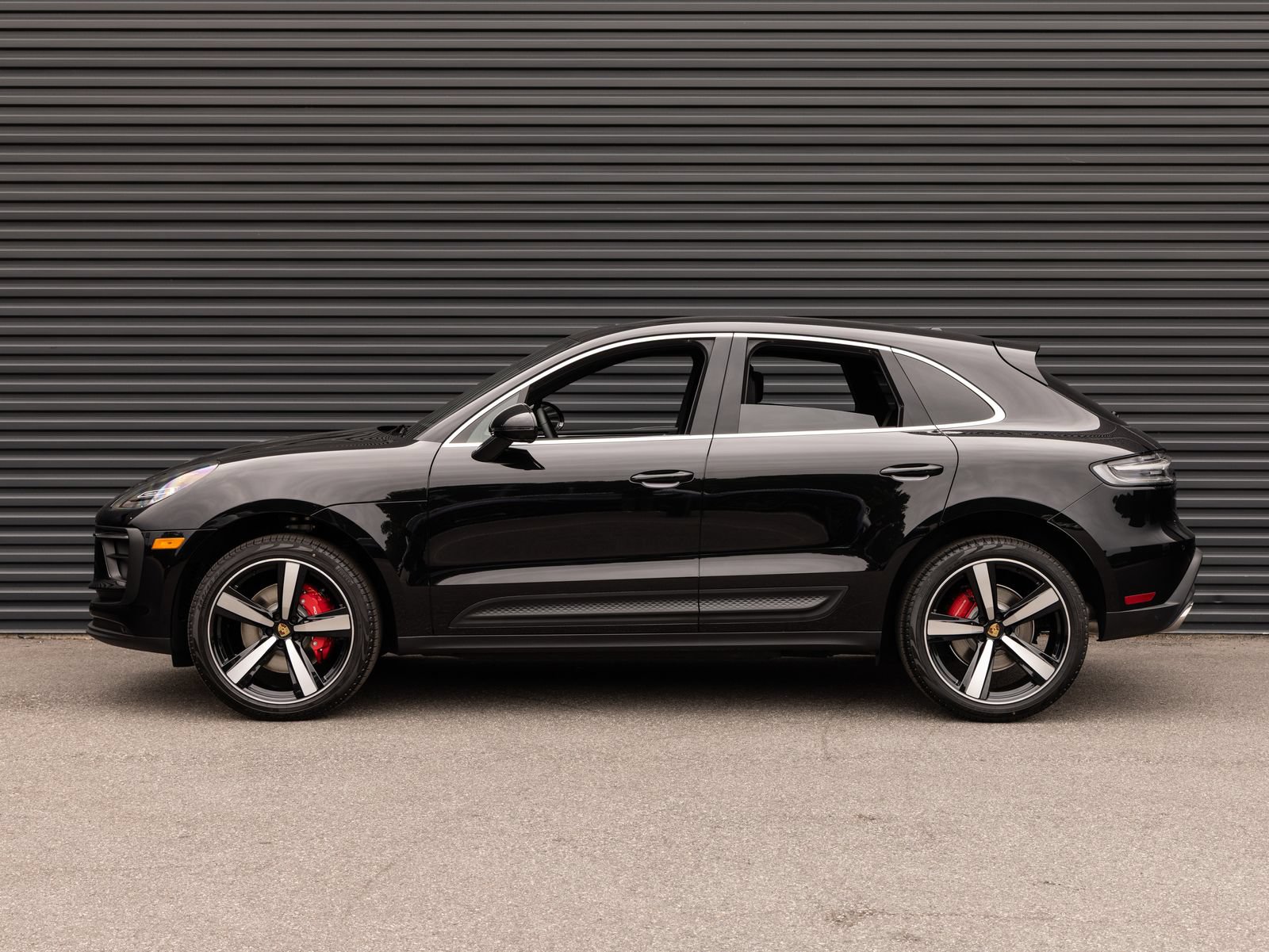 New 2026 Porsche Macan S AWD/4WD image 2
