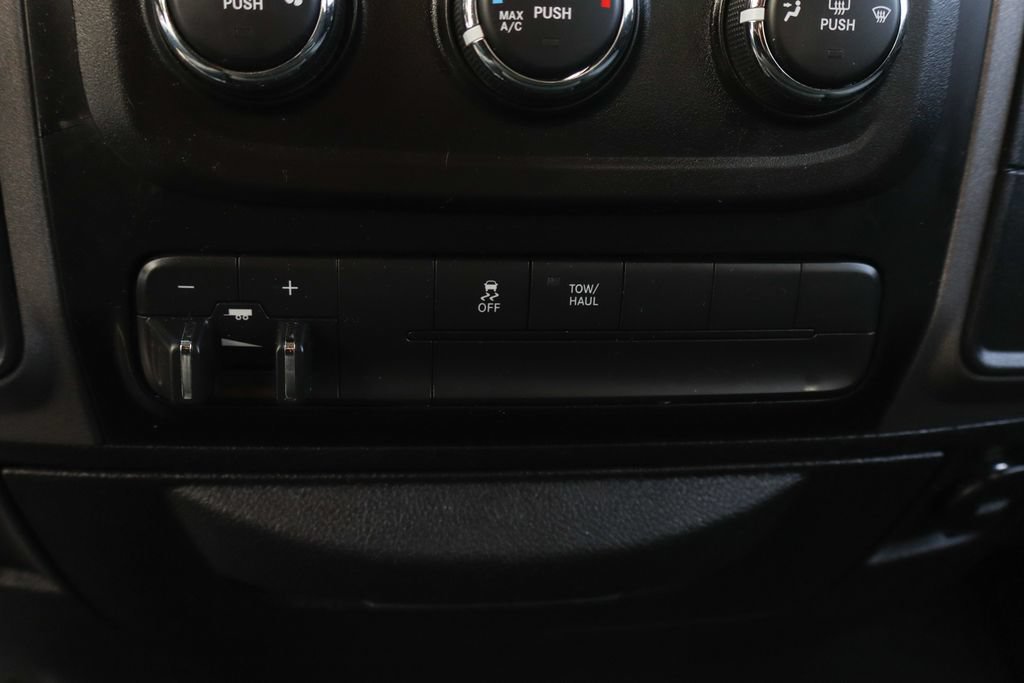 Used 2016 RAM 1500 Tradesman w/ Popular Equipment Group RWD image 32