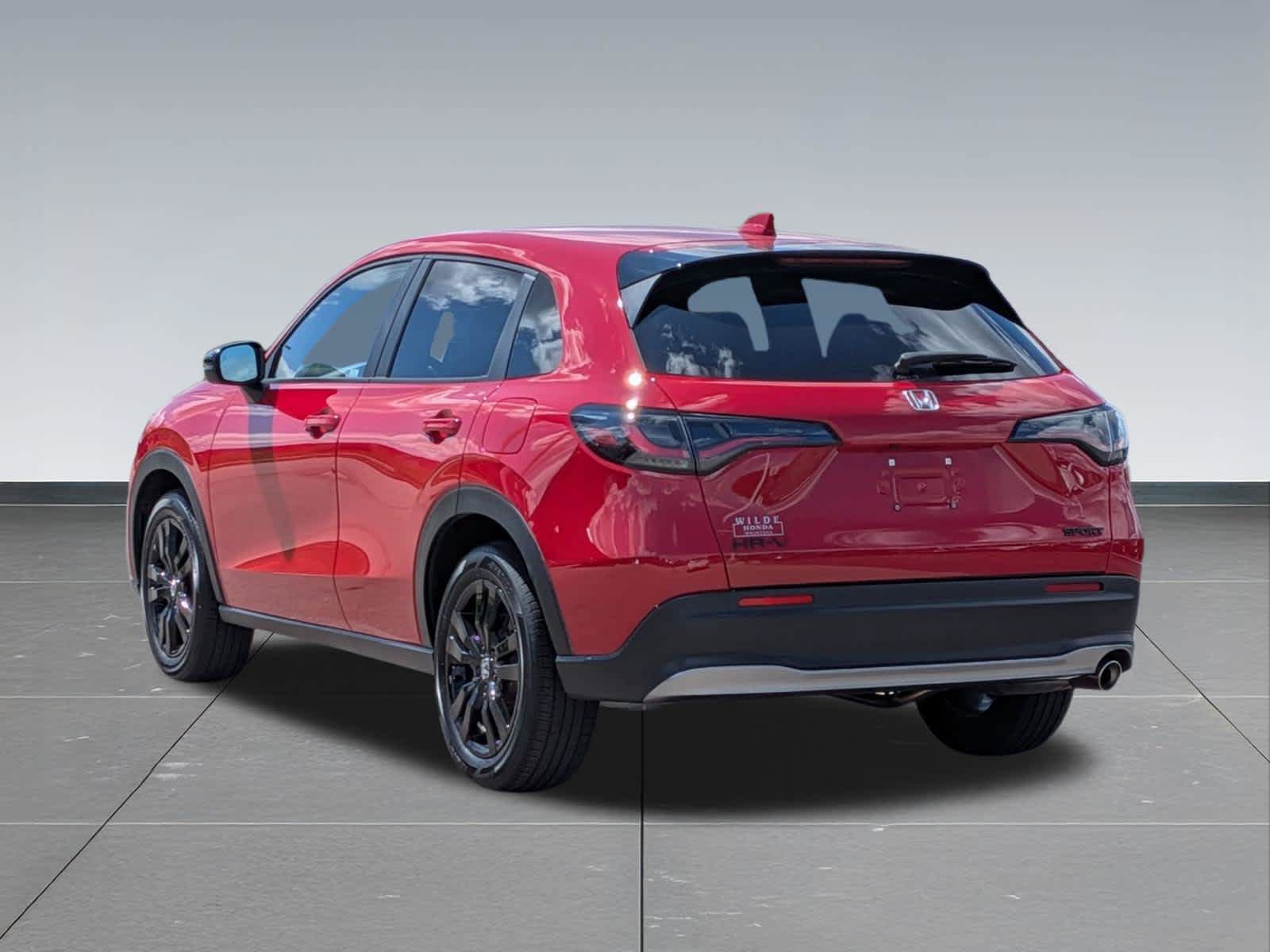 Certified 2026 Honda HR-V Sport image 3