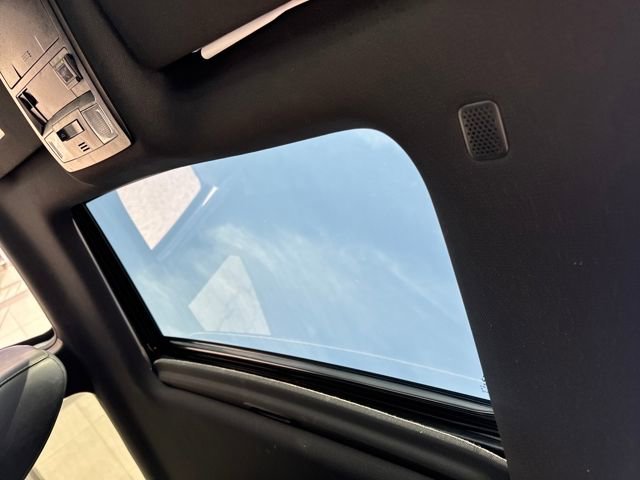 Used 2021 Toyota Tacoma Limited w/ Nightshade Package image 19