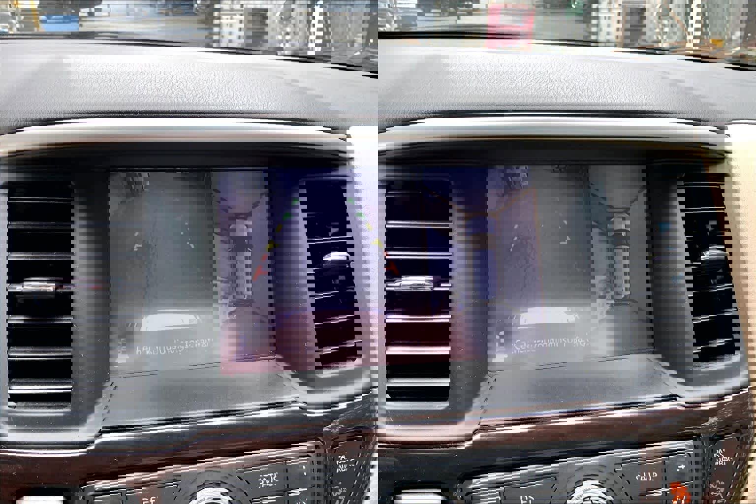 Used 2016 Nissan Pathfinder Platinum w/ Cargo Package image 28