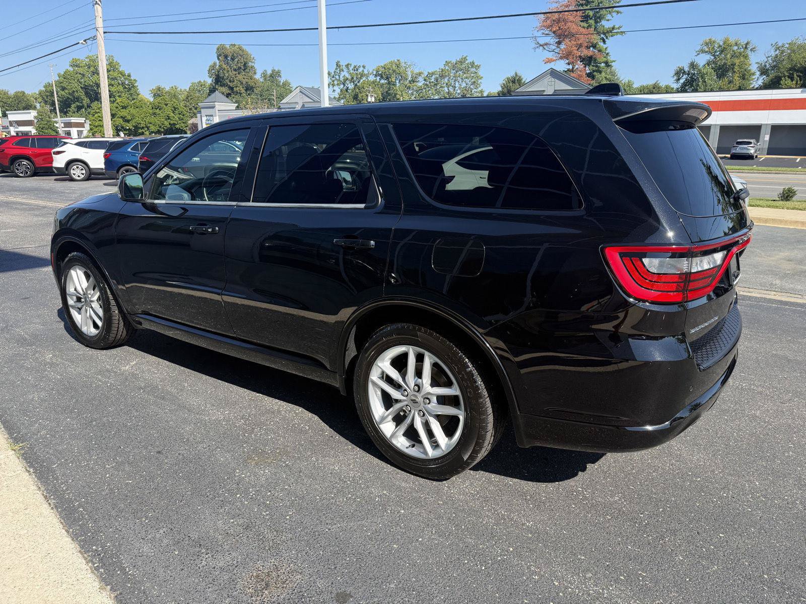 Used 2022 Dodge Durango GT RWD image 5