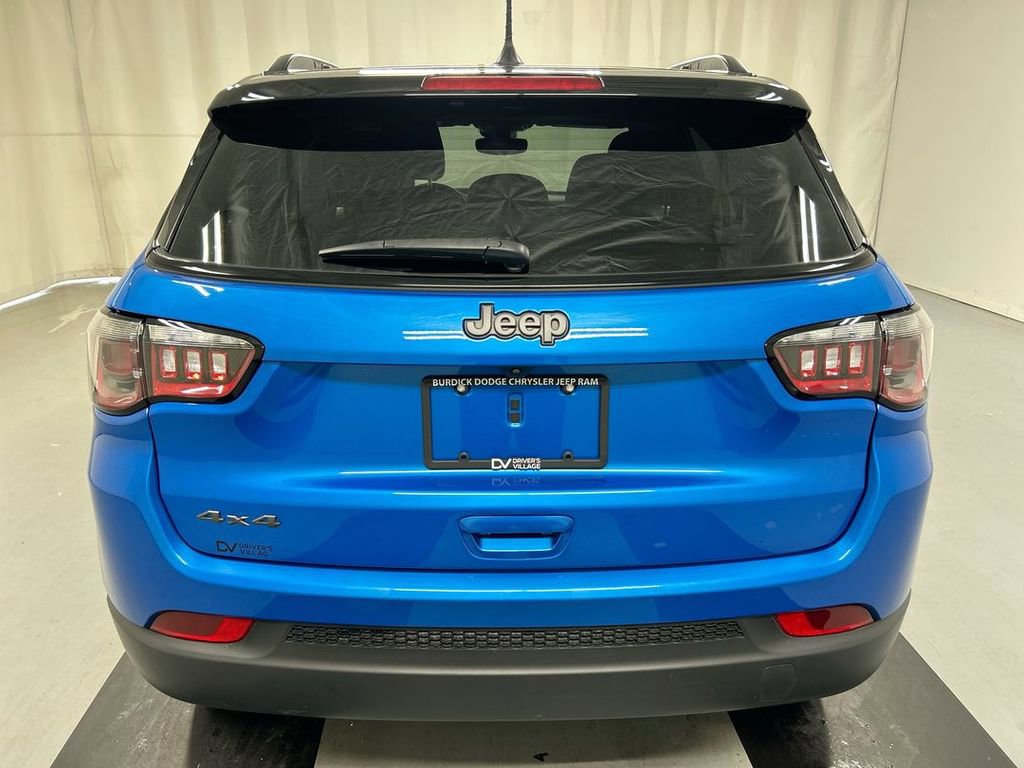 Used 2024 Jeep Compass Latitude w/ Convenience Group image 20