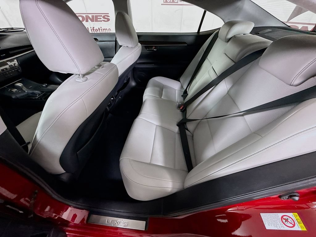 Used 2018 Lexus ES 350 w/ Premier Package FWD image 27
