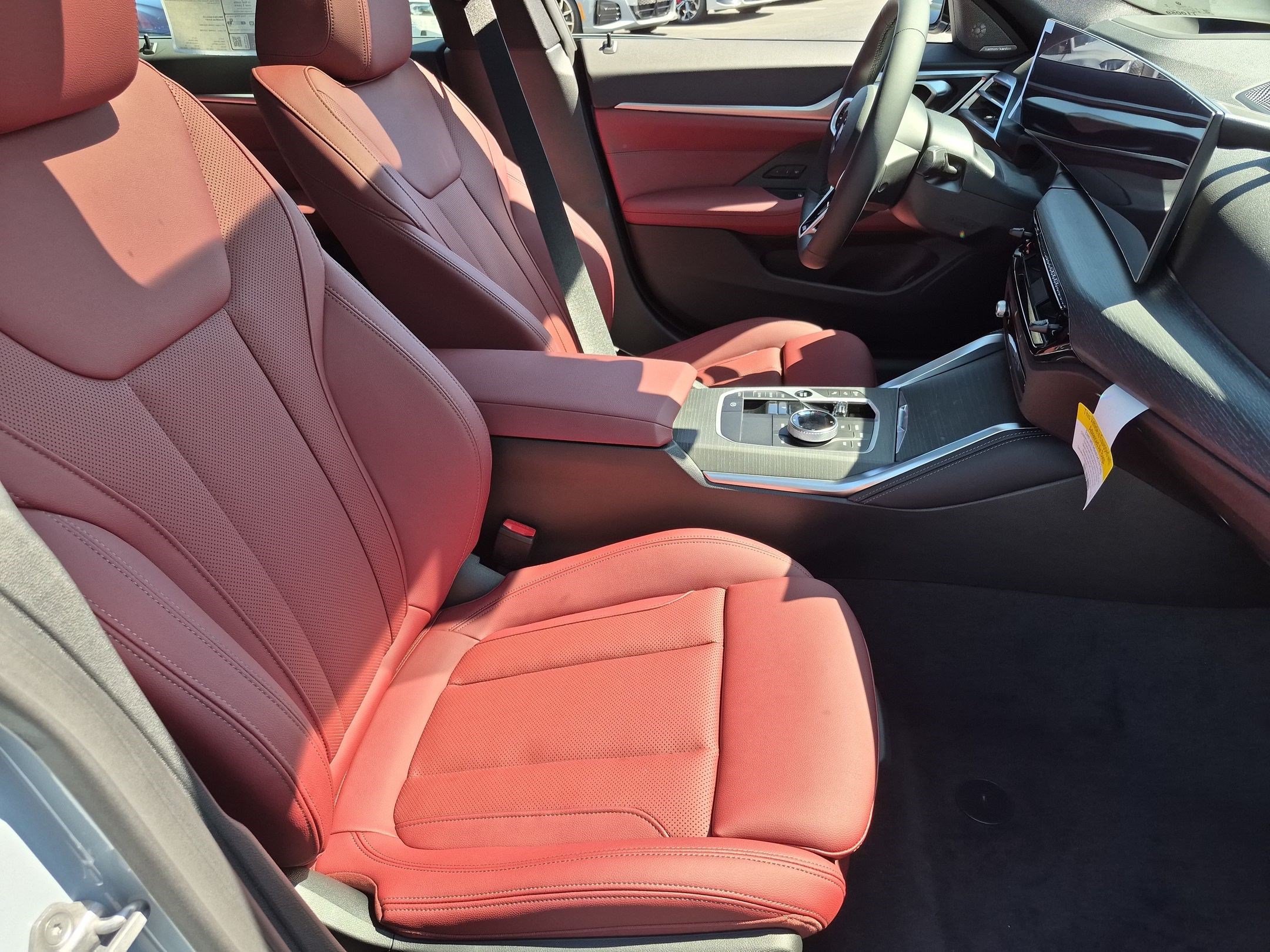 New 2026 BMW i4 eDrive40 w/ M Sport Package RWD image 32