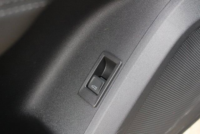 Used 2025 Audi Q5 Prestige image 9