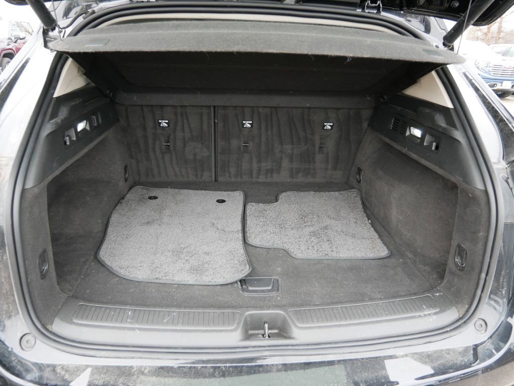 Used 2023 Buick Envision Avenir AWD/4WD image 14