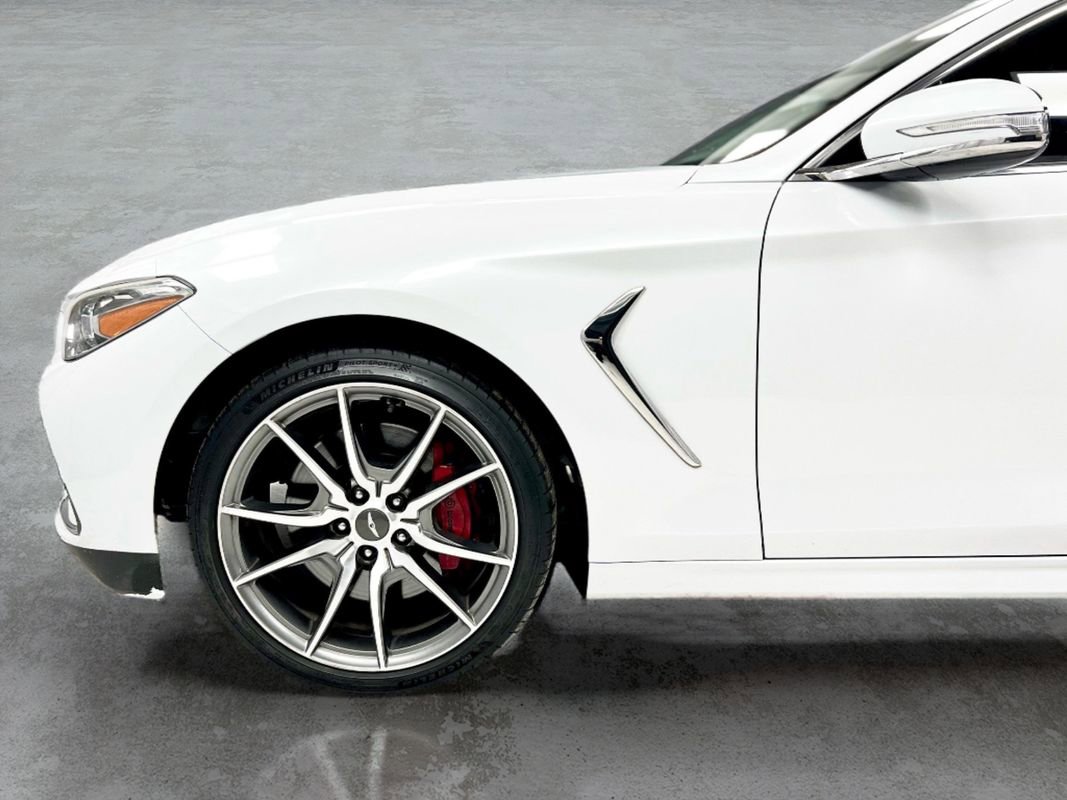 Used 2019 Genesis G70 2.0T Sport image 12