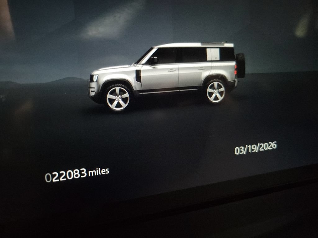 Used 2024 Land Rover Defender 110 S AWD/4WD image 18
