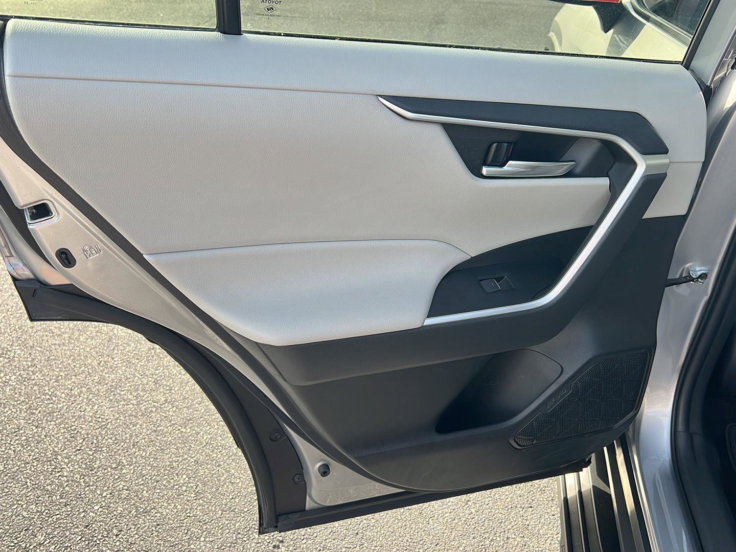 Certified 2023 Toyota RAV4 XLE image 17