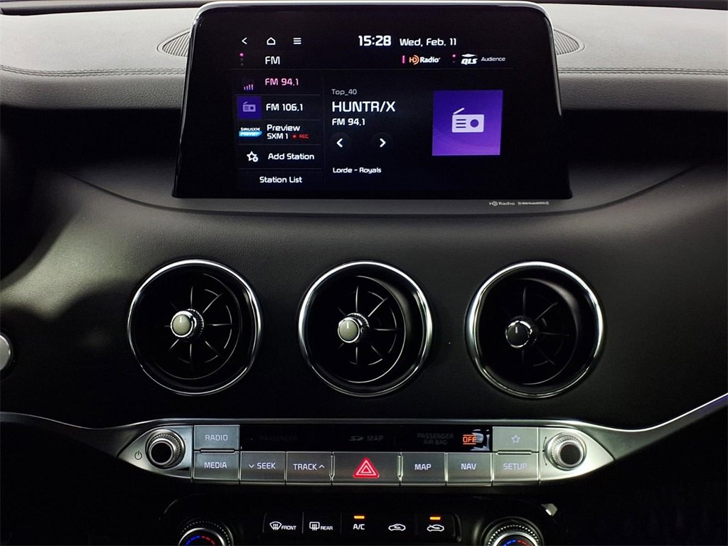 Used 2020 Kia Stinger GT2 image 24